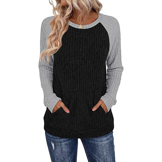 7ebd112d-4e8b-4d03-a145-ffbd82d74edd.jpg Round-neck Color-block Pocket Brushed Long-sleeve Loose-fitting Top